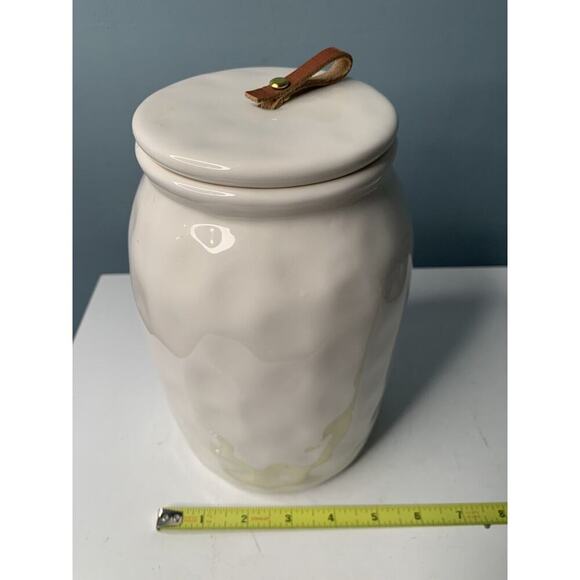 Mud Pie Bistro Cookie Jar 2017 White w/ Brown Leather 9” Tall New NWT - Picture 13 of 14